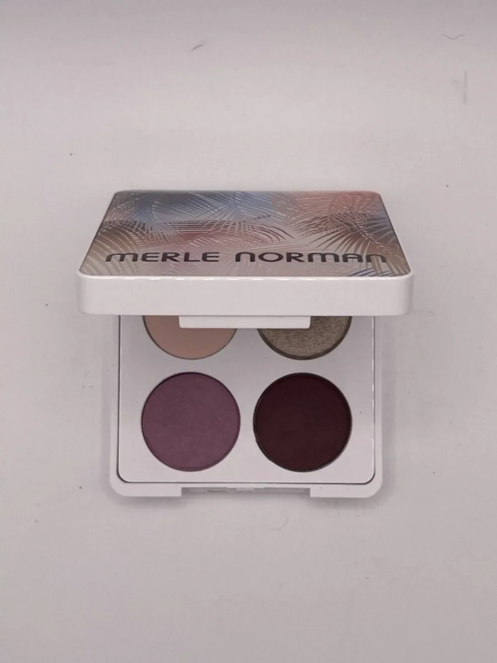 MERLE NORMAN EYECOLOR QUAD Discontinued Palette Lost In Paradise‎ Bahama Resort